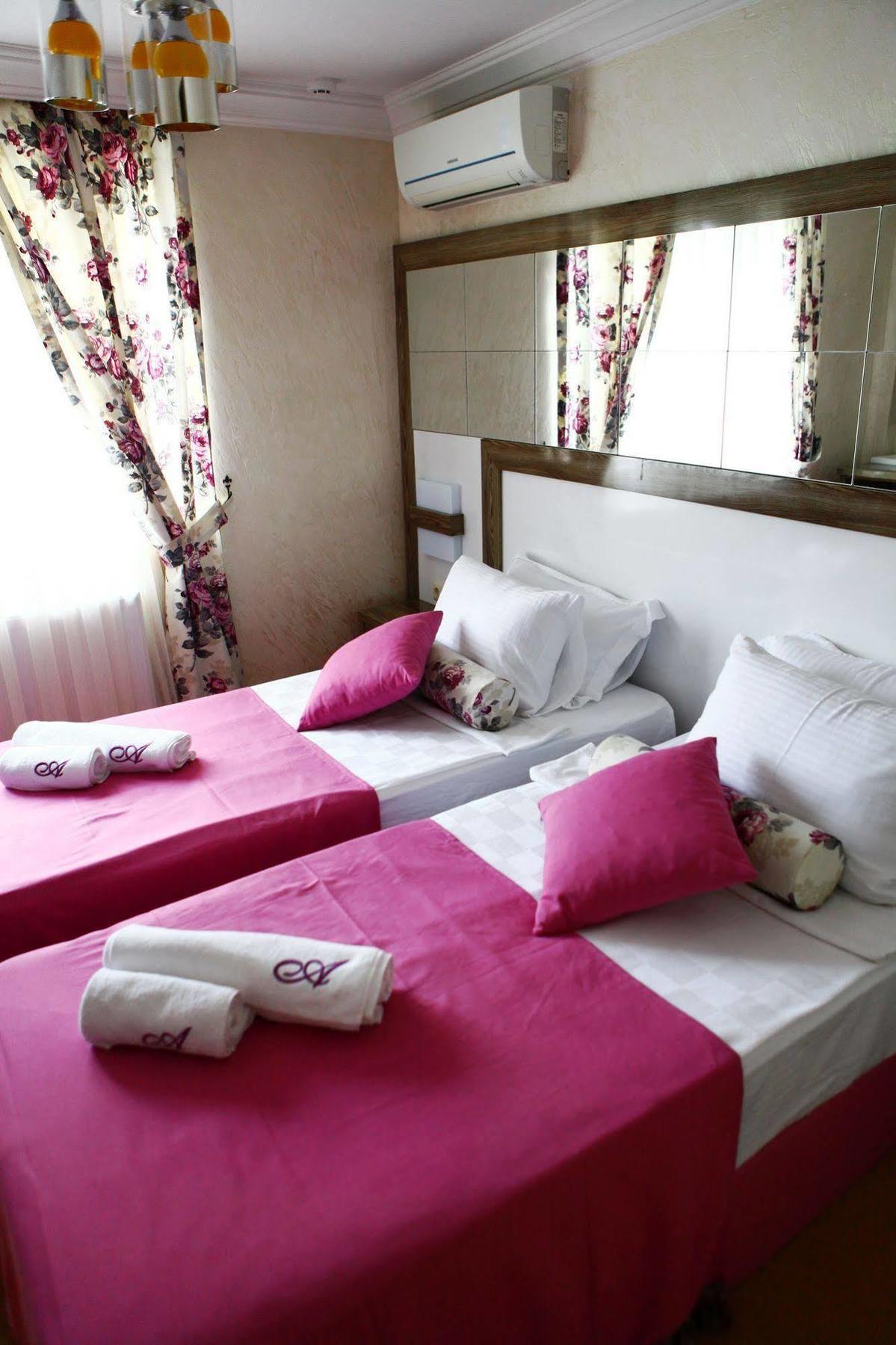 Adjara Boutique Hotel Batumi Kültér fotó